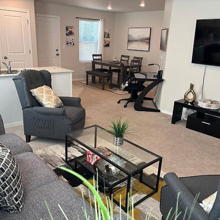 Villa Beautiful And Amazing Community Graham Exterior foto